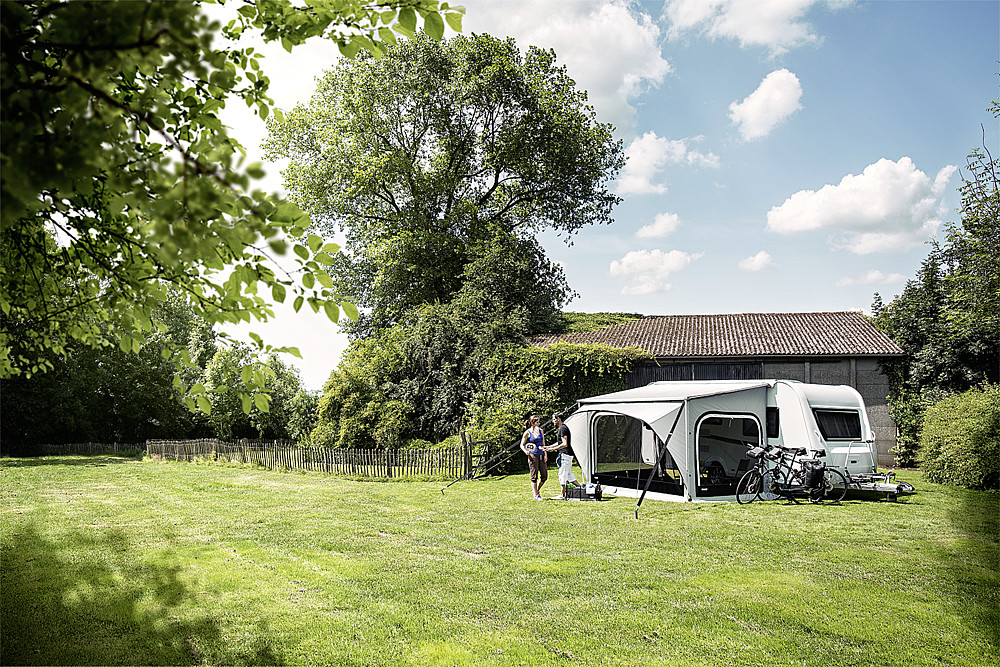 Thule Omnistor 1200, modrá Saphir, 375 x 250 cm