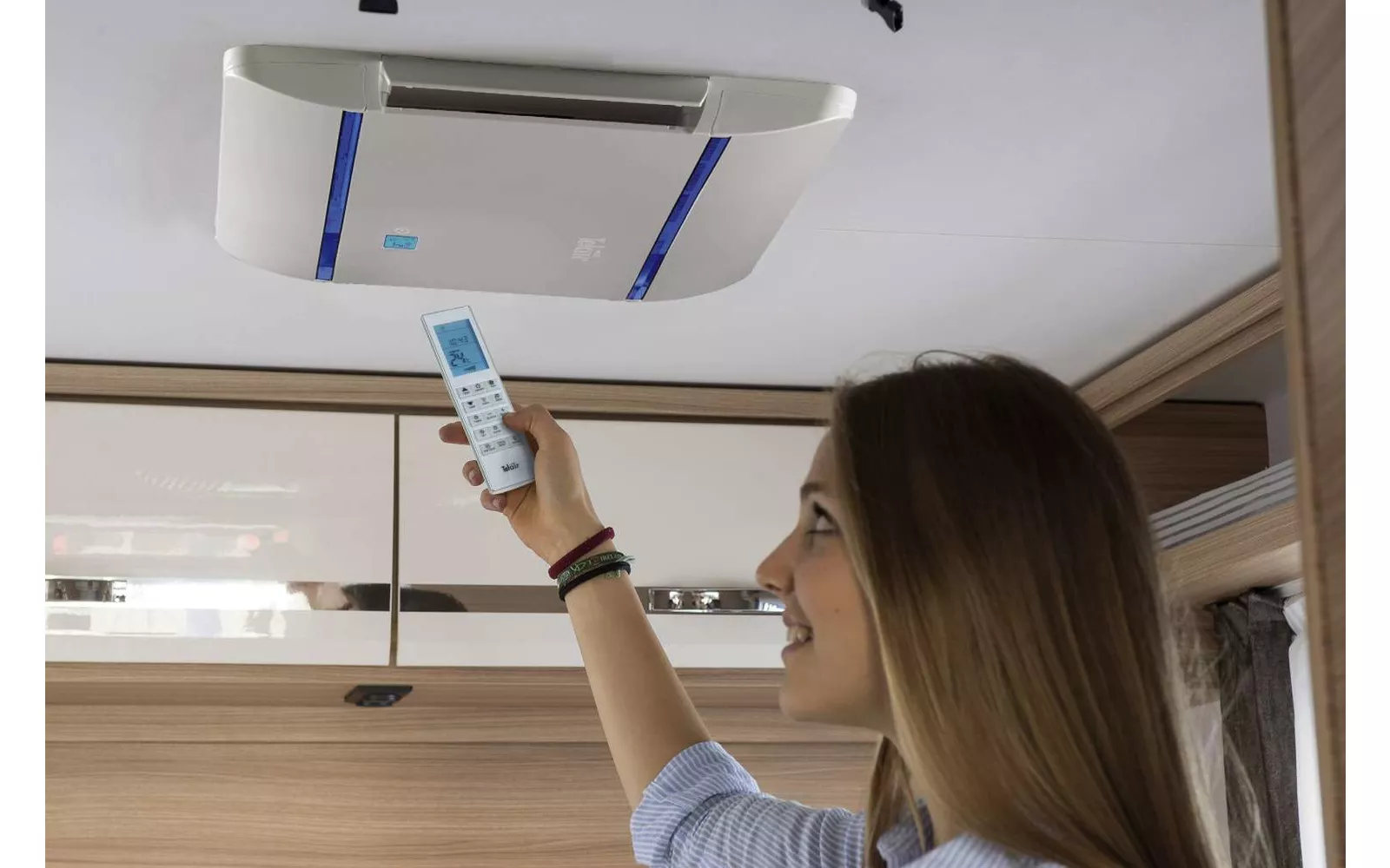 Střešní klimatizace Telair Silent Plus 8100H