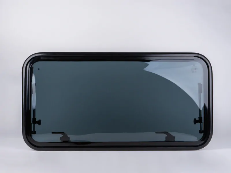 Výklopné okno Polyvision Aero ploché 700 x 520 mm