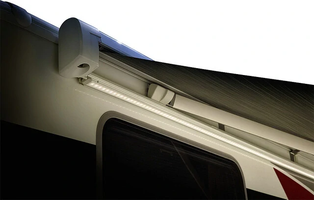 Lišta pro LED pásek, Thule Omnistor 5200, 400 cm stříbrná