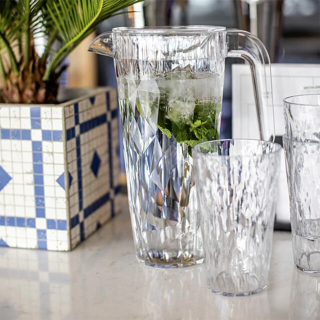 Karafa koziol CLUB Pitcher 1500 ml